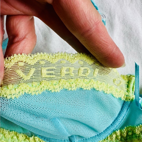 SOLD OCCHI VERDI bra 34C Sorry this item has sold - Picture 4 of 6